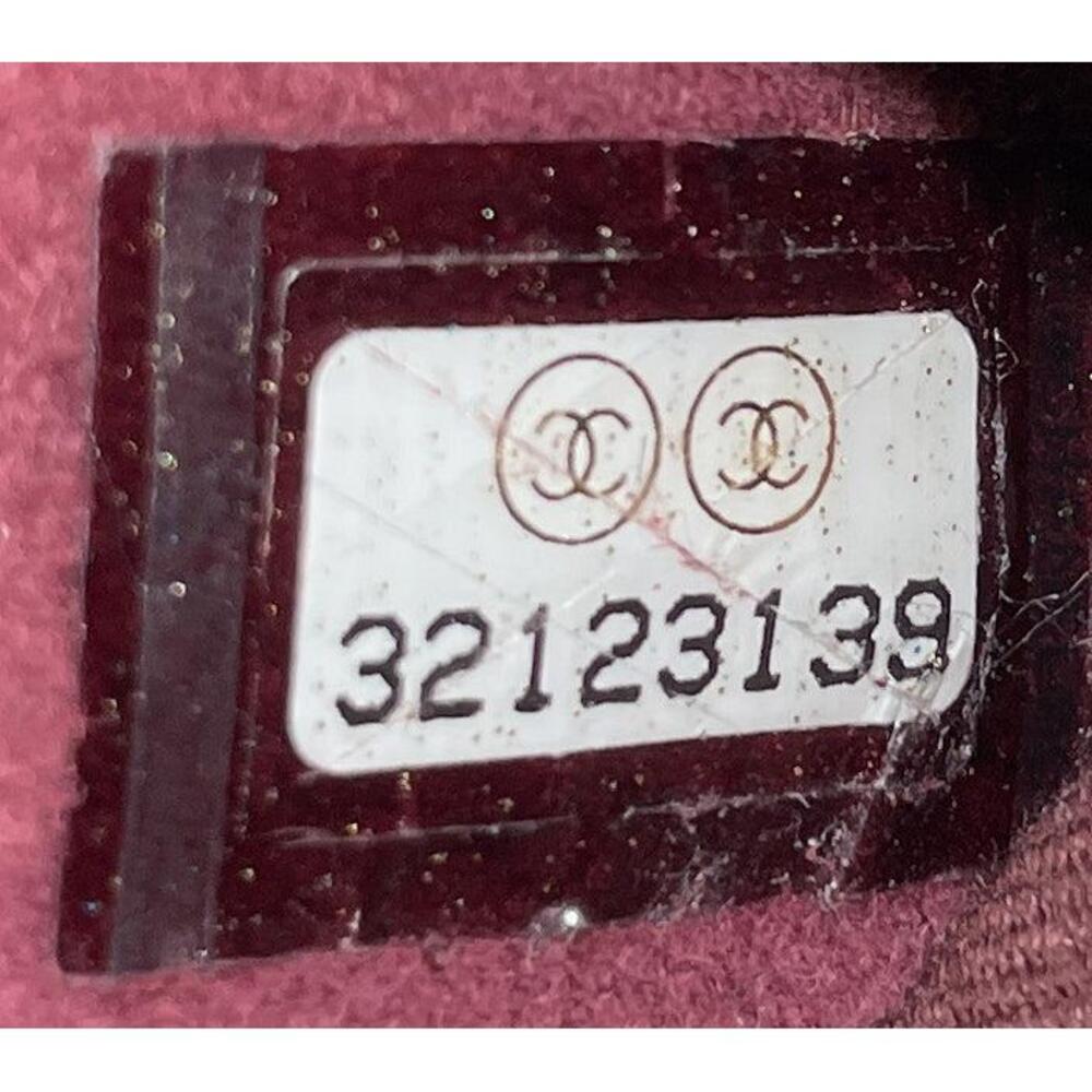 Chanel Tech Me Out Medallion Clutch #253341C24B - Picture 6 of 6